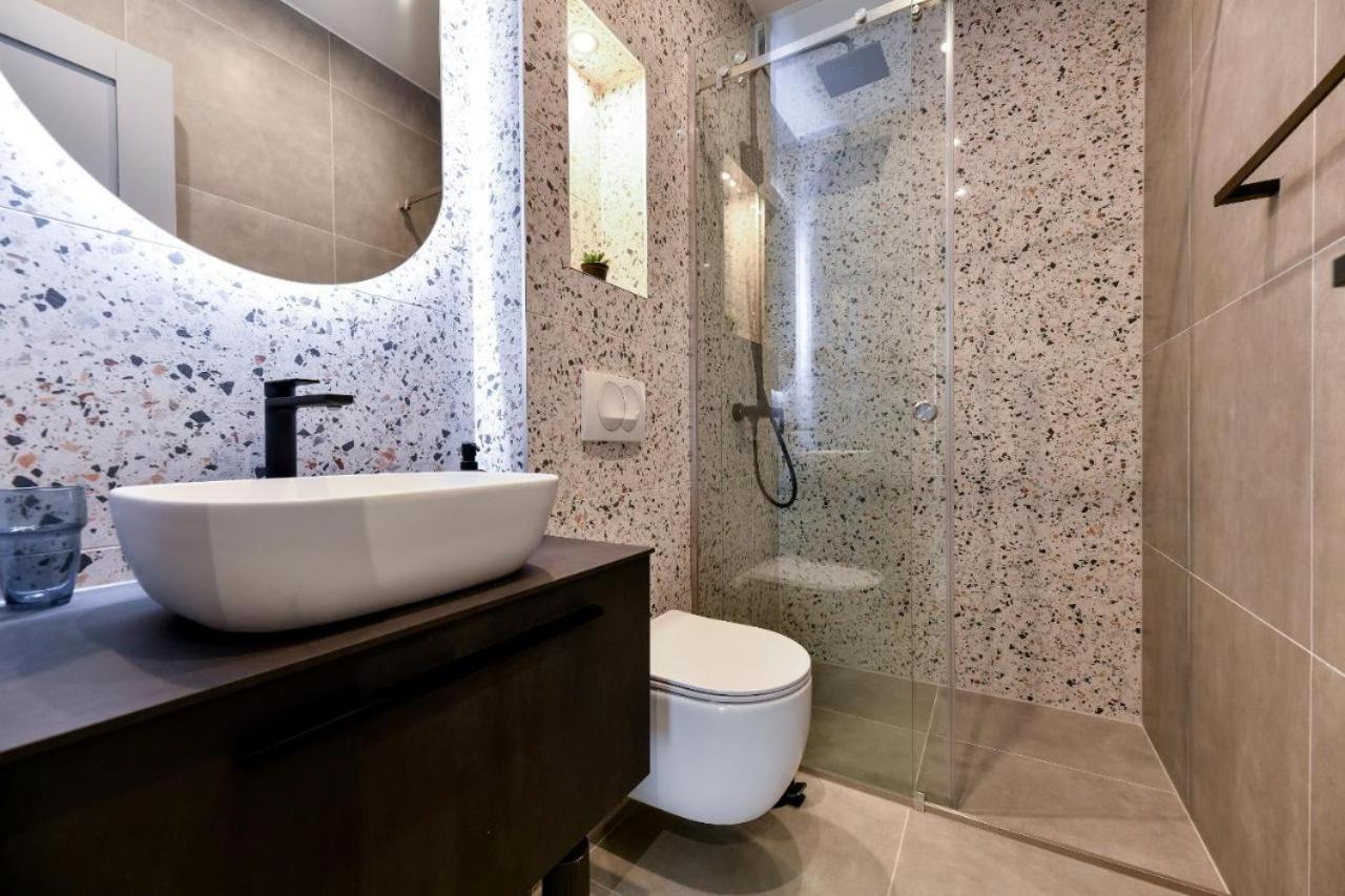 Maris Accommodation By Belmont Realty Задар Екстериор снимка